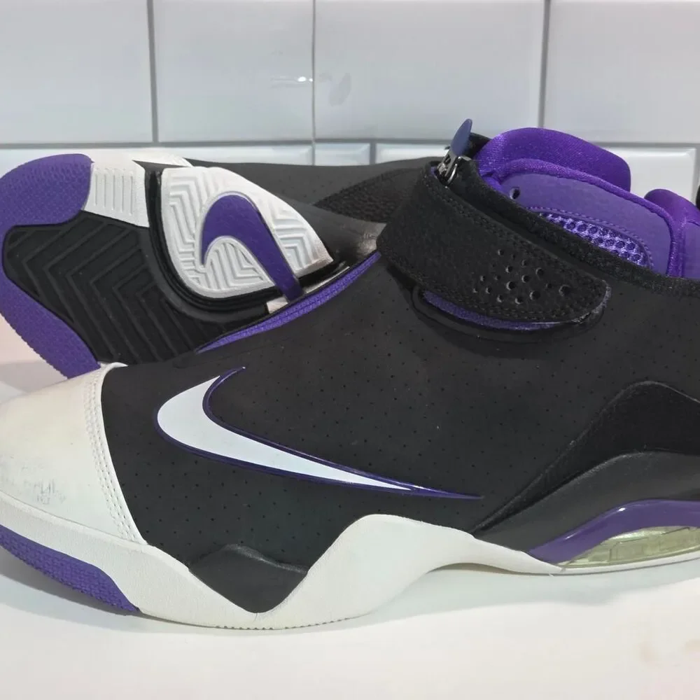 Nike zoom flight